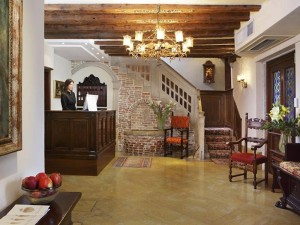  Vacation Hub International | Hotel Palazzo Priuli Room