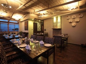  Vacation Hub International | juSTa MG Road Room