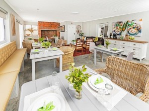  Vacation Hub International | La Montagne Lodge Room