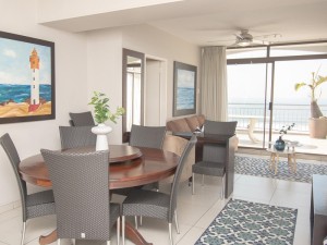  Vacation Hub International | Marine Terrace 35 Room