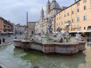  Vacation Hub International | Imperium Suite Navona Room