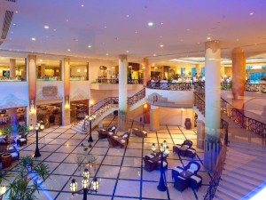  Vacation Hub International | Amwaj Oyoun Resort & Casino Room