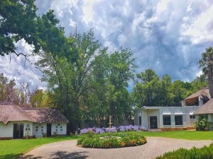  Vacation Hub International | Clivia Lodge and Conference Centre Room