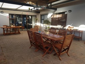  Vacation Hub International | MediStay Room