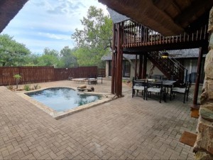  Vacation Hub International | Hoedspruit Bush Stay Room