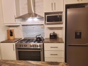  Vacation Hub International | 1211 On Bluff Room
