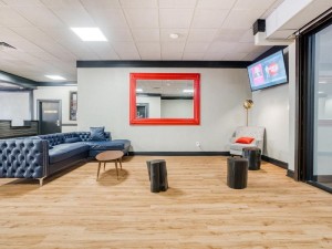  Vacation Hub International | Alexis Hotel & Banquets Dallas Park Central Galleria Room