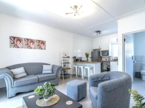  Vacation Hub International | Cozy Cottages East London Room