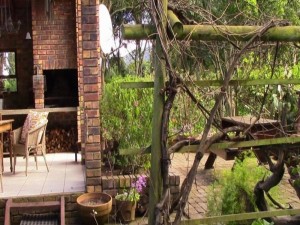  Vacation Hub International | Forest Nest Cottage Room