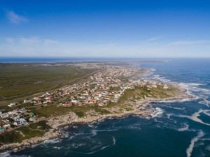  Vacation Hub International | Schooner House Room
