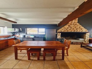  Vacation Hub International | Verregaande Cottage with hot tub Room