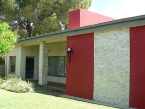  Vacation Hub International | Just B Guesthouse Room