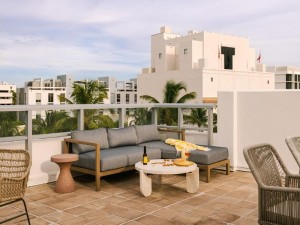  Vacation Hub International | Sonder The Deco Room