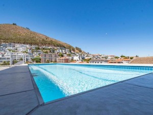  Vacation Hub International | The Antrim Apartments by Totalstay Room