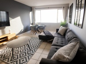  Vacation Hub International | Romilly 32 Beachfront Room