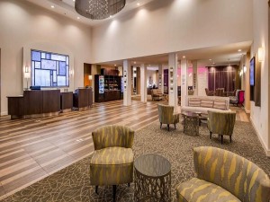  Vacation Hub International | Best Western Premier I-95 Savannah Airport/ Pooler West Room