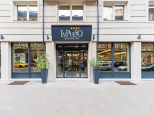  Vacation Hub International | Impulso Fashion Hotel Room