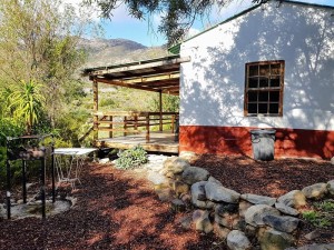  Vacation Hub International | Dew Cottages Room