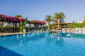  Vacation Hub International | Alion Beach Hotel Room